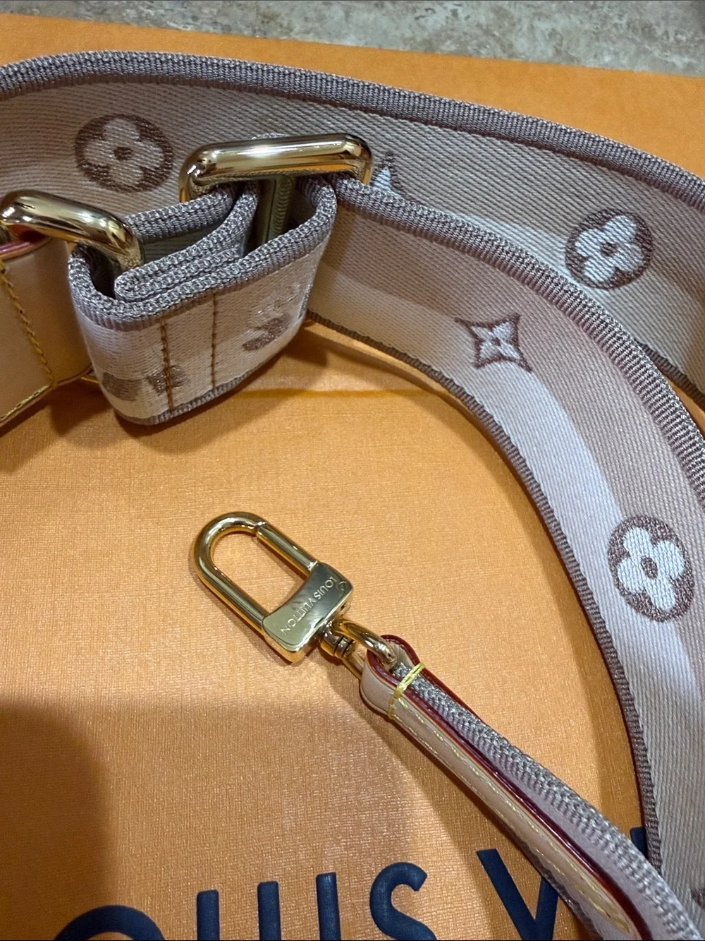 New•Louis Vuitton Jacquard Speedy Bandouliere 20 Shoulder Strap Beige